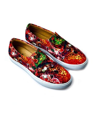 Men Printed Canvas Slip-On Sneakers