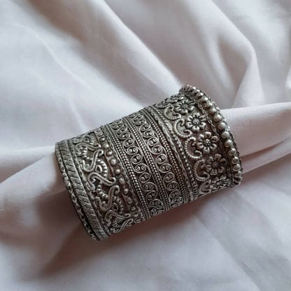 Oversized Layered Cuff