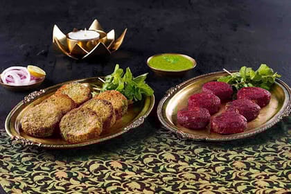 Beetroot & Peanut Kebab (6 Pcs) & Hara Bhara Kebab (6 Pcs) Combo