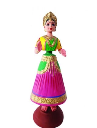 KND WOMEN DANCING DOLL