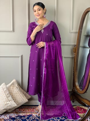 PURPLE REYON EMBROIDERY WORK KURTI PANT WITH FANCY DUPATTA-S