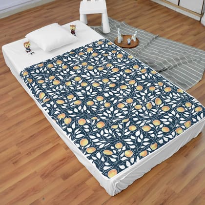Blue and White Cotton 120 GSM Ultrasoft Reversible Single Baby Blanket for Babies-Kids / Blue and White / KTB-ME1153