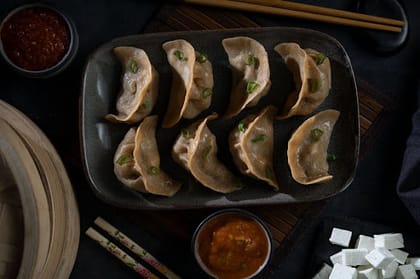 Paneer Wheat Momos