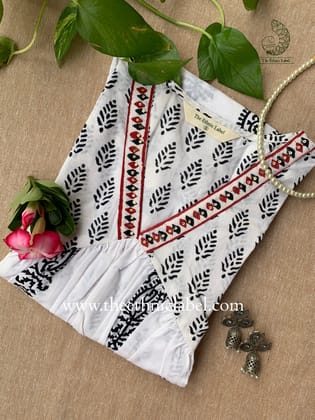 "Shriya" Hand Blockprinted A line Cotton Kurta-XL