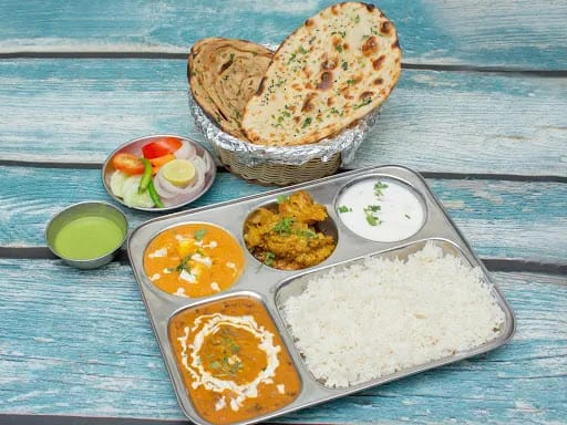 Veg Deluxe Thali