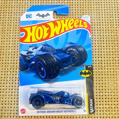 HOT Wheels Q-Case Batman Arkham Knight Batmobile