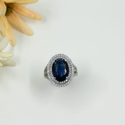 Blue Siyara Halo Ring