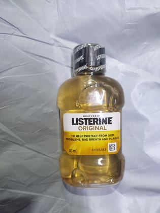 Listerine Original Mouthwash Problems, bad breath and plaque 