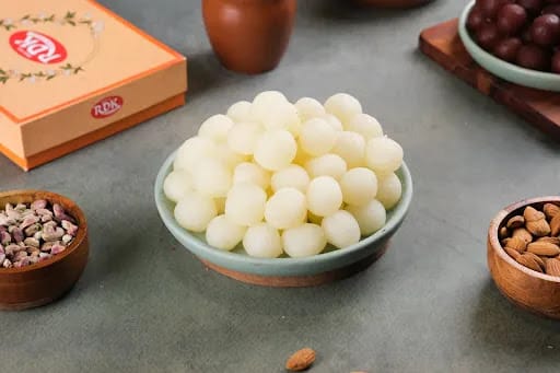 White Rasbhari