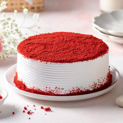 Red Velvet Fresh Cream Cake Half Kg