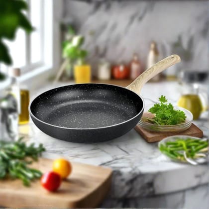 Bergner Bellini Aura Non Stick Frypan | Gas & Induction Compatible | Black