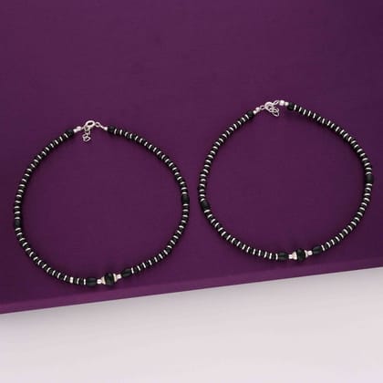 Black & Silver Spotlight Nazaria Anklet-None / Silver