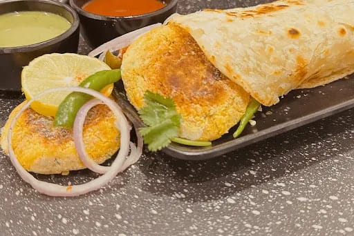 Channa Tikka Roll