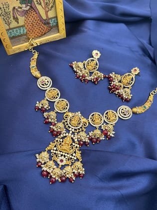 Antique Necklace 0286