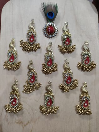 Regal Wedding Brooch Collection