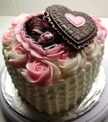 Pink Choco Cake