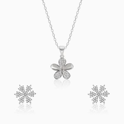 Silver Chic Flower Set