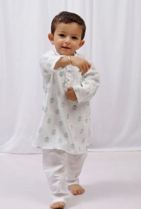 Set of 2: Green Hand Block Printed Cotton Kurta and White Pajama Set-2-3Y