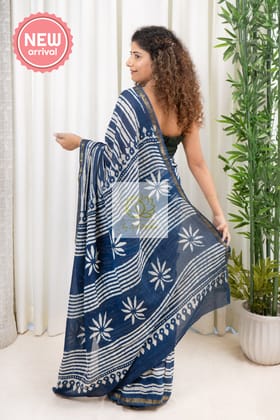 Zari Border Hand Block Print Mulmul Cotton Saree- Indigo 2