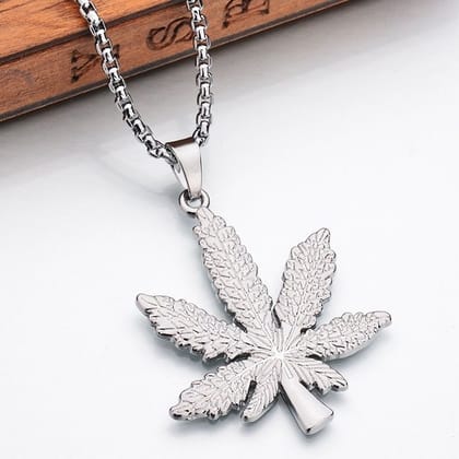 Cannabis (Pendant + Chain)