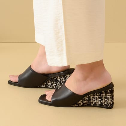 Monochrome Tweed Wedges-35