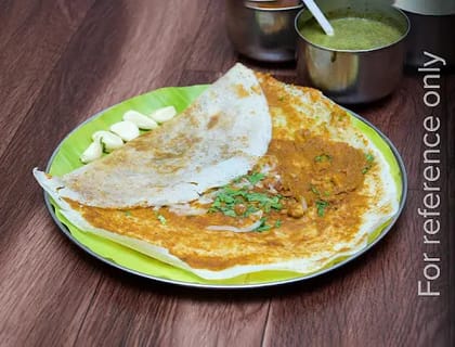 Butter Rava Masala Dosa