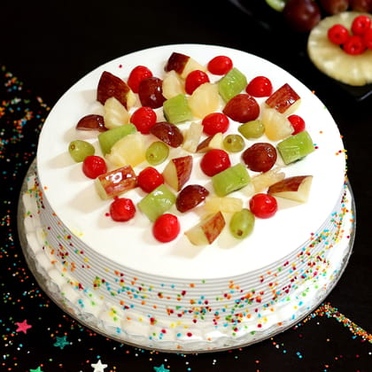 Fresh Fruit Vanilla Cake Half Kg