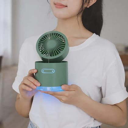 Mini Desktop Cooling Fan with Automatic Shaking Head, Rotating Spray Humidifier, Water Cooling, Small Water Tank, and Battery Operation (Battery Not Included)