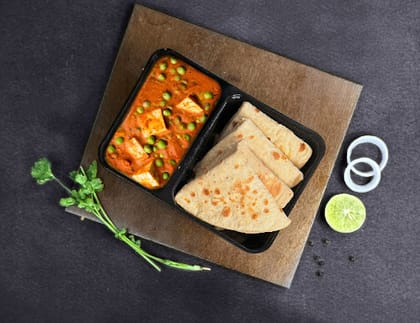 Fam's Favorite Matar Paneer - Light Meal