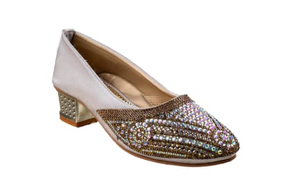 Titas Ladies Golden Wedding Shoe-Golden / 4 / Ethnic