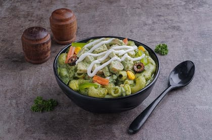 Pesto Mac N Cheese Pasta Bowl With Sausages