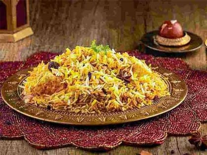 Paneer Subz Biryani (Paneer Dum and Veg Biryani - Serves 2)