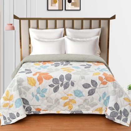 Petal Perfection Comforter 180 GSM AC Room Reversible Double Bed Comforter