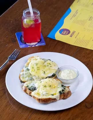 Spinach & Mushroom Eggs Benedict Our Way