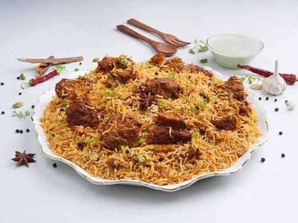 Hyderabadi Mutton Biryani (Serves 2-3).