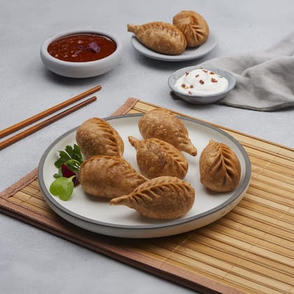 Fried Veg Wheat Momos With Momo Chutney