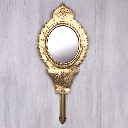 Aranmula Vaal Kannadi | Big Wall Mirror | Unique Handpolished Metal Mirror-8 Inch