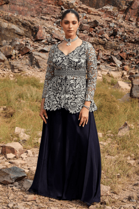 AREB SHARA AND PEPLUM TOP-XS