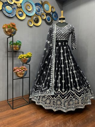 On Special Occasions Lehengha Choli With Dupata