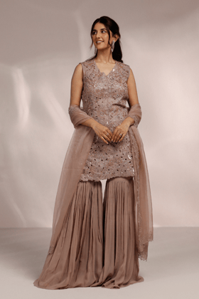 CUTWORK KURTA WITH GHARARA AND DUPATTA SET-XS