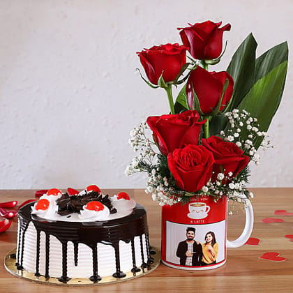 Black Forest Cake Red Roses Personalised Combo