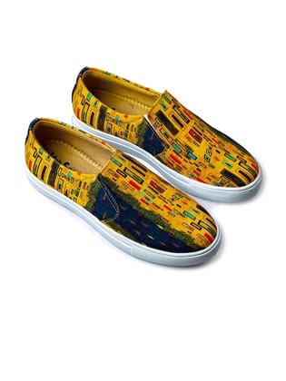 Men Printed Comfort Insole Canvas Contrast Sole Slip-On Sneakers