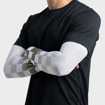 Track Spec Arm Sleeves - White