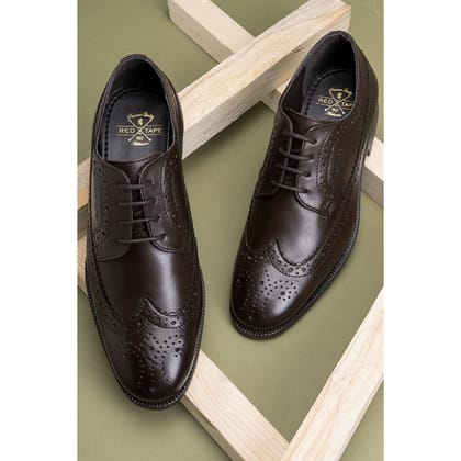 RedTape Men Brown Brogue Shoes