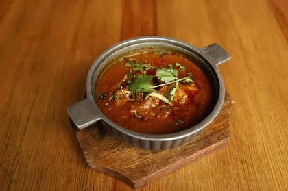 Dhaniya Aur Hari Mirch Ka Chicken