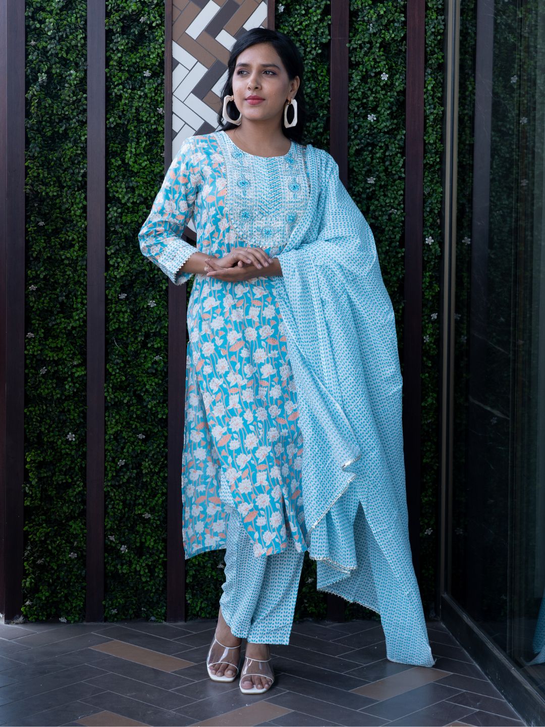 Blue Embroidered Dupatta Set-36