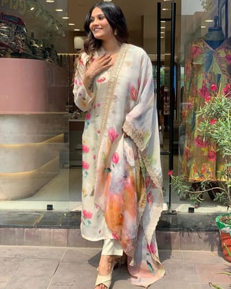 white  REYON EMBROIDERY WORK KURTI PANT WITH FANCY DUPATTA-s