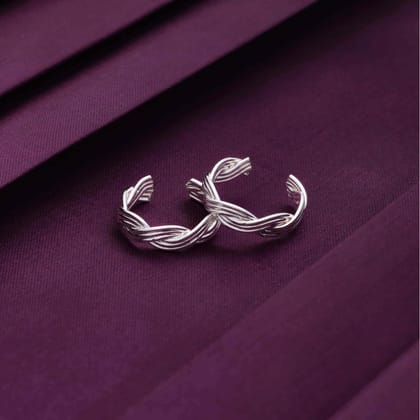 Sterling Love Knots Silver Toe Ring-None / Silver