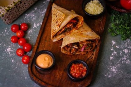 Bbq chicken wrap
