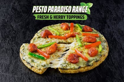 Pesto Chicken Paradiso Regular Pizza (Serves 1)